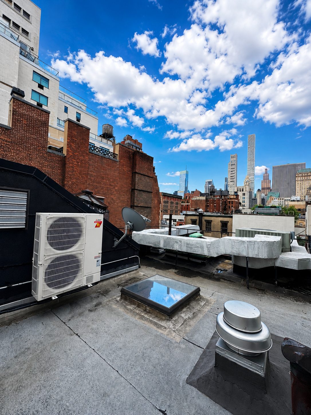 AD Air Technical rooftop mitsubishi condenser